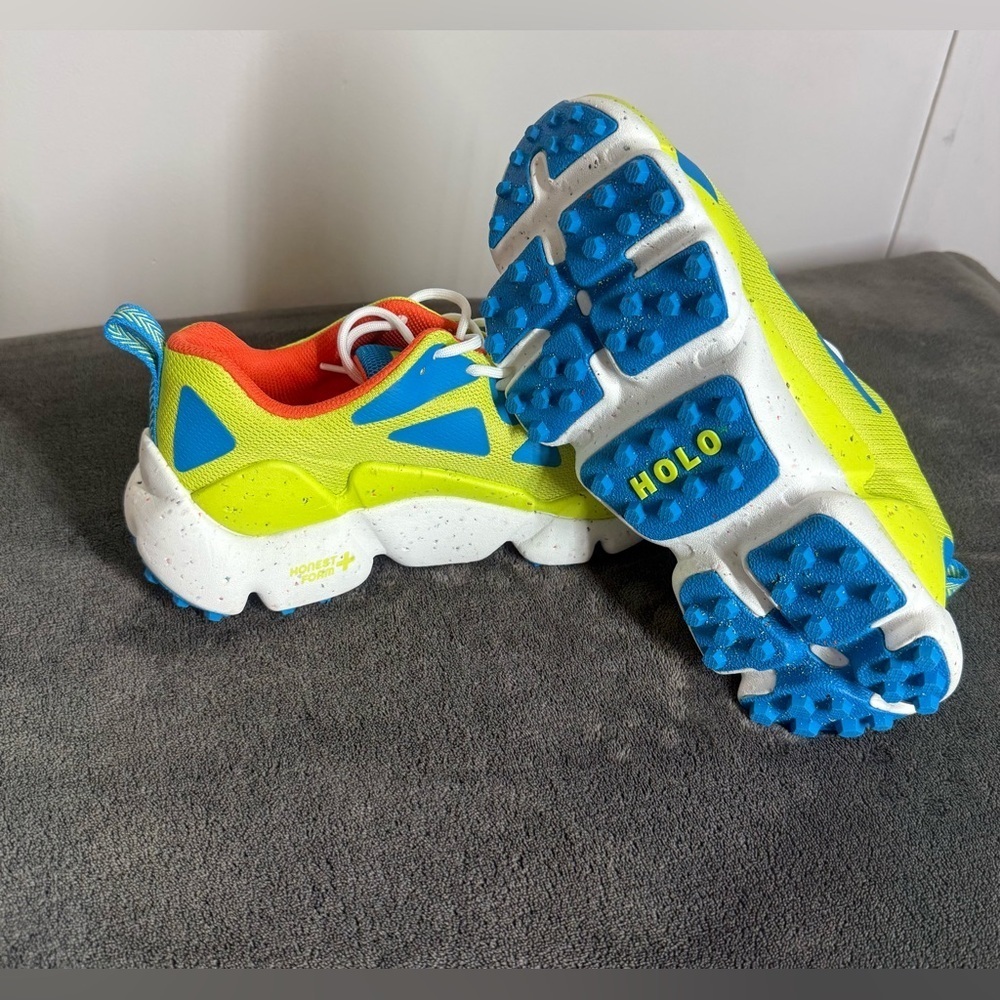Holo Nephelae Running Shoe - Picture 6 of 7
